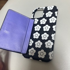iPhone12 スマホケース　ディズニー　マリークアントの画像