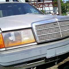 Mベンツ190E-20.スポーツライン.エヤロ販売-フロント―サイドーリヤーの画像