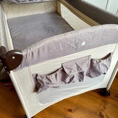 ネビオ ベビーベッド プレイヤード 折りたたみの画像