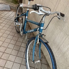 LOUIS GARNEAU   -ルイガノの画像