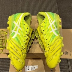 完売カラーULTREZZA 3 JR GS ジュニア サッカースパイク21.0の画像