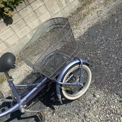 三輪自転車の画像