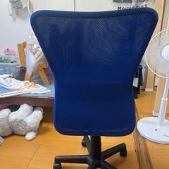 チェア
の画像
