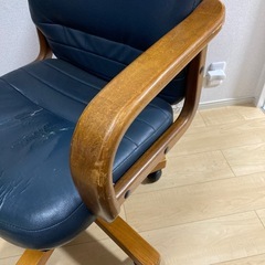 オフィスチェアの画像