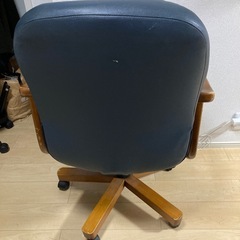 オフィスチェアの画像