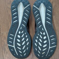 NIKE ジュニパー トレイル 2 ブラック×ディープグリーンの画像