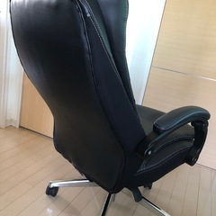 ニトリ　ワークチェアー　リカルト　フットレスト付き　30000円→3000円　の画像