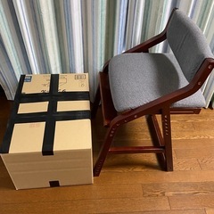 子供用　椅子の画像