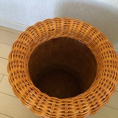袋が隠せるゴミ箱　木製　美品　の画像