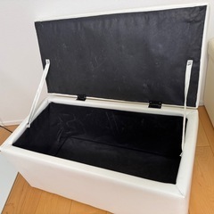 ボックススツールオットマン 66cmx34cmx31cmの画像