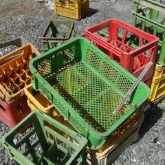 中島村 酒ケース あると便利 容器 汚れあり 欲しい個数で結構です 早く引き取りに来れる方を優先しますの画像