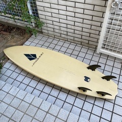 サーフボード　ショートの画像