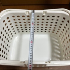 【お譲り先決定】洗濯カゴの画像