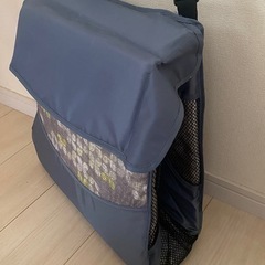折り畳みベビーベッドの画像