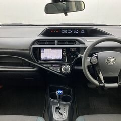 常時展示車が約200台ある大垣店だからこそ実車が見れる！触れる！審査が心配...それなら【オトロン】にお任せください‼【審査通過率驚異の95％】/トヨタ アクア 　Ｓ　スタイルブラックの画像