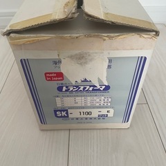 海外長期滞在用 ダウン/アップトランス式変圧器日章工業 SK-1100-Eの画像