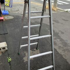 アルミ製　脚立　150ｃｍ位　①　の画像