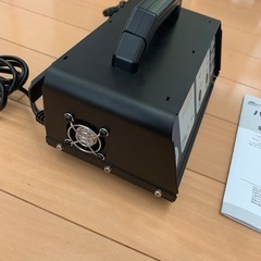【美品】メルテック バッテリー充電器の画像