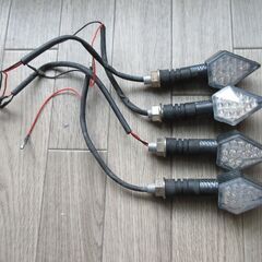 バイク用バックミラー＋12V用LEDウィンカー中古良品の画像