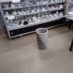 陶器の傘立て 84816の画像