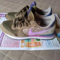 NIKE 23cm スニーカーの画像