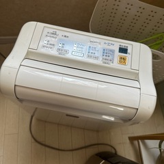三菱ムーヴアイ衣類除湿機 の画像