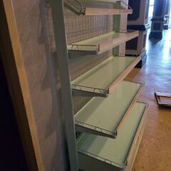 商品陳列棚の画像