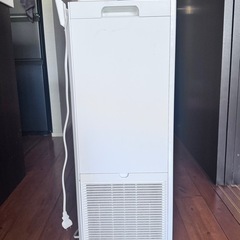 ダイキン 加湿 空気清浄機 ストリーマ MCK50Y-W ~22畳 スリムタワータイプ 強力吸引 壁際設置 花粉 ハウスダスト ホコリ PM2.5 ニオイ ウイルスの画像