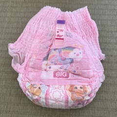 子供用紙おむつ　トレパンマン16枚の画像