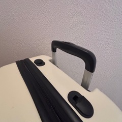 スーツケースの画像