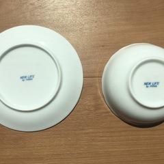 ケーキ皿と器のセットの画像