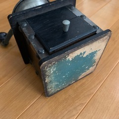 レトロ　動式コーヒーミルの画像