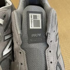 ニューバランス990v4の画像