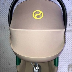 cybex チャイルドシート  エイトンS2 リベル　取り付けアダプタ付き　チャイルドシート
の画像