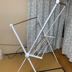 折りたたみ物干の画像