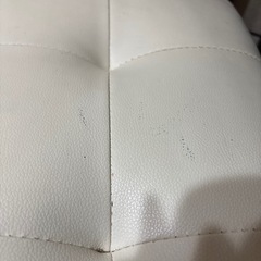 おしゃれなチェアー兼収納ボックスの画像
