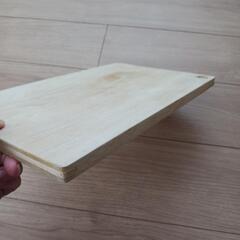 桐のまな板の画像