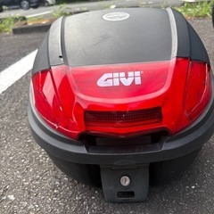 【差し上げます！】GIVI リアボックスSUZUKI Ver.の画像