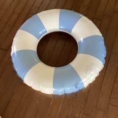 90cm 大人用浮き輪の画像