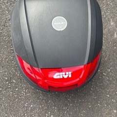 【差し上げます！】GIVI リアボックスSUZUKI Ver.の画像