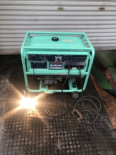 実働　スズキ　アーク溶接機　発電機　4スト　ガソリンエンジン