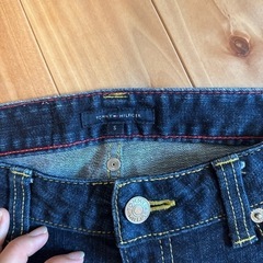 TOMMY●Sサイズ●ローライズデニムの画像