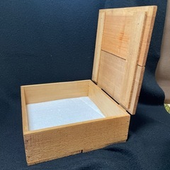 木箱(ワイルドターキー)の画像