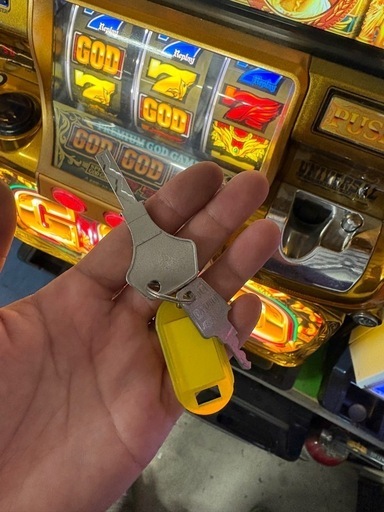 GOD 実機 メダル不要機 カウンター 設定キー