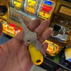 GOD 実機　メダル不要機　カウンター　設定キーの画像