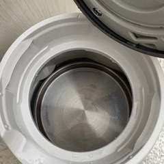 24年製メーカー象印の1リットル電気ケトル電気ポットの画像