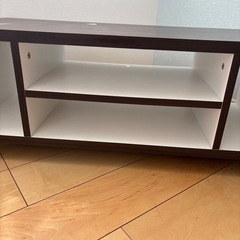 テレビ台の画像