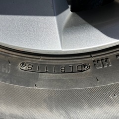 トヨタ　ビッツ　取り外し　純正ホイール(ホイールキャップ付き)の画像