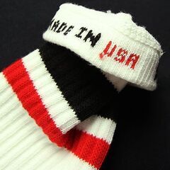 (3950) SkaterSocks (スケーターソックス) ロングソックス 靴下 男女兼用 ソックス チューブソックス Knee high White tube socks with Red-Black stripes style 3 (22インチ) スケボー SK8 Sの画像