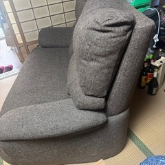 【〜8/1まで連絡くれる方】ソファの画像